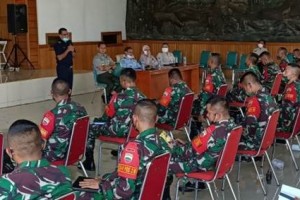 Pembekalan Satgas Pamtas RI-PNG Yonif Mekanis 516 dan Yonif 125 .